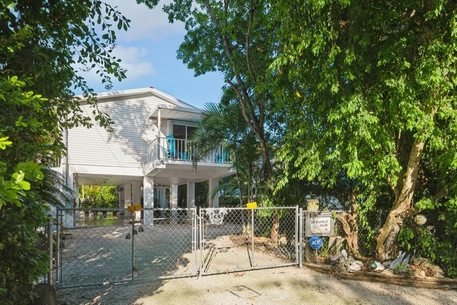 133 E Silver Palm Avenue