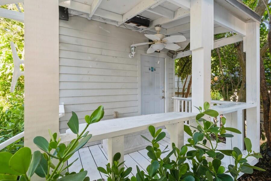 133 E Silver Palm Avenue