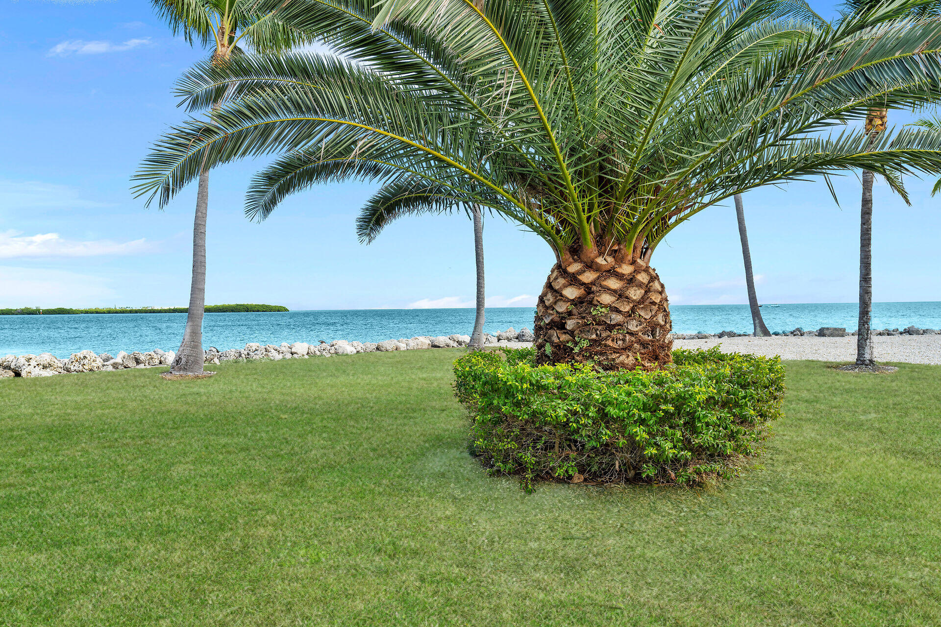 76 Ocean Drive