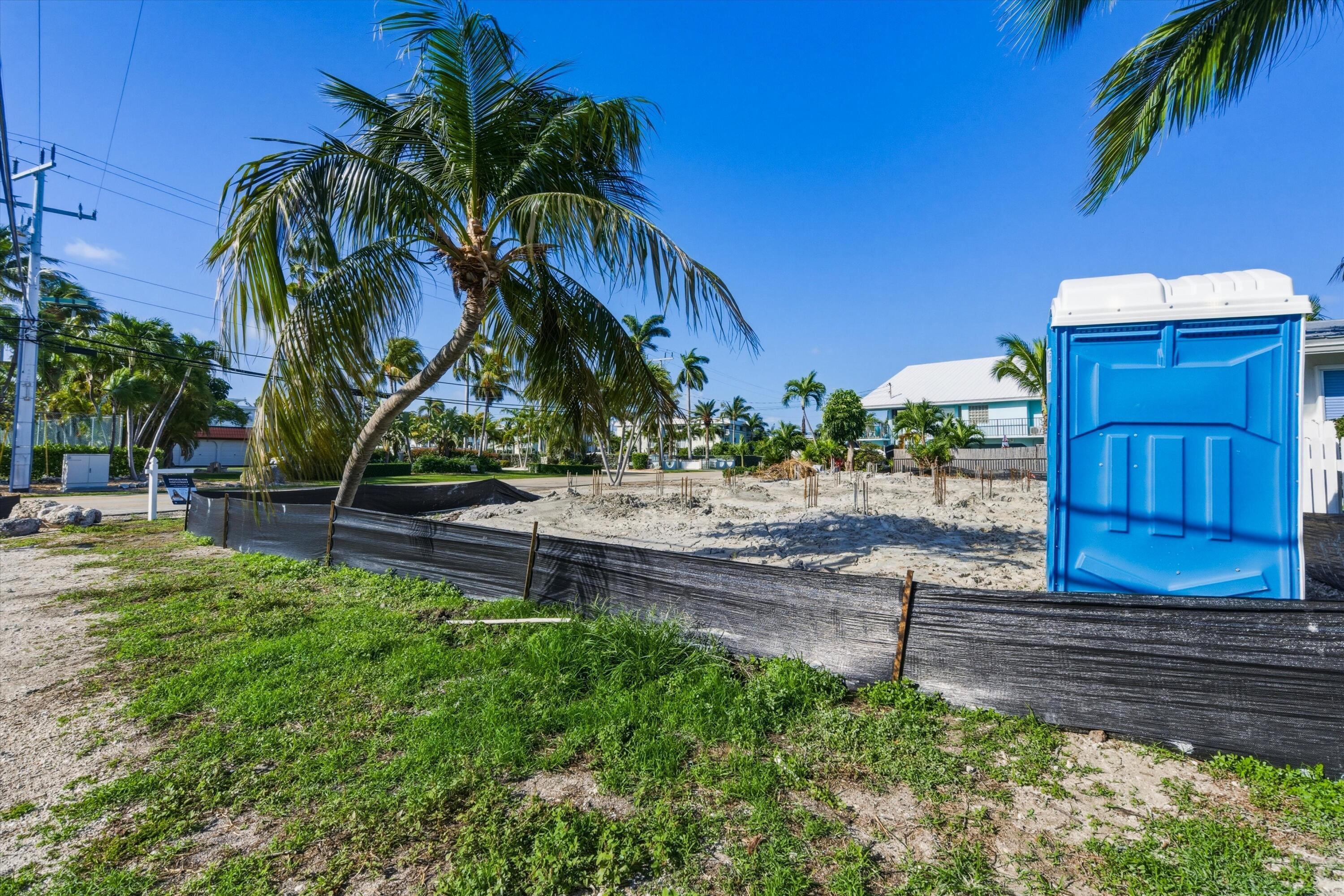 1000 W Ocean Drive