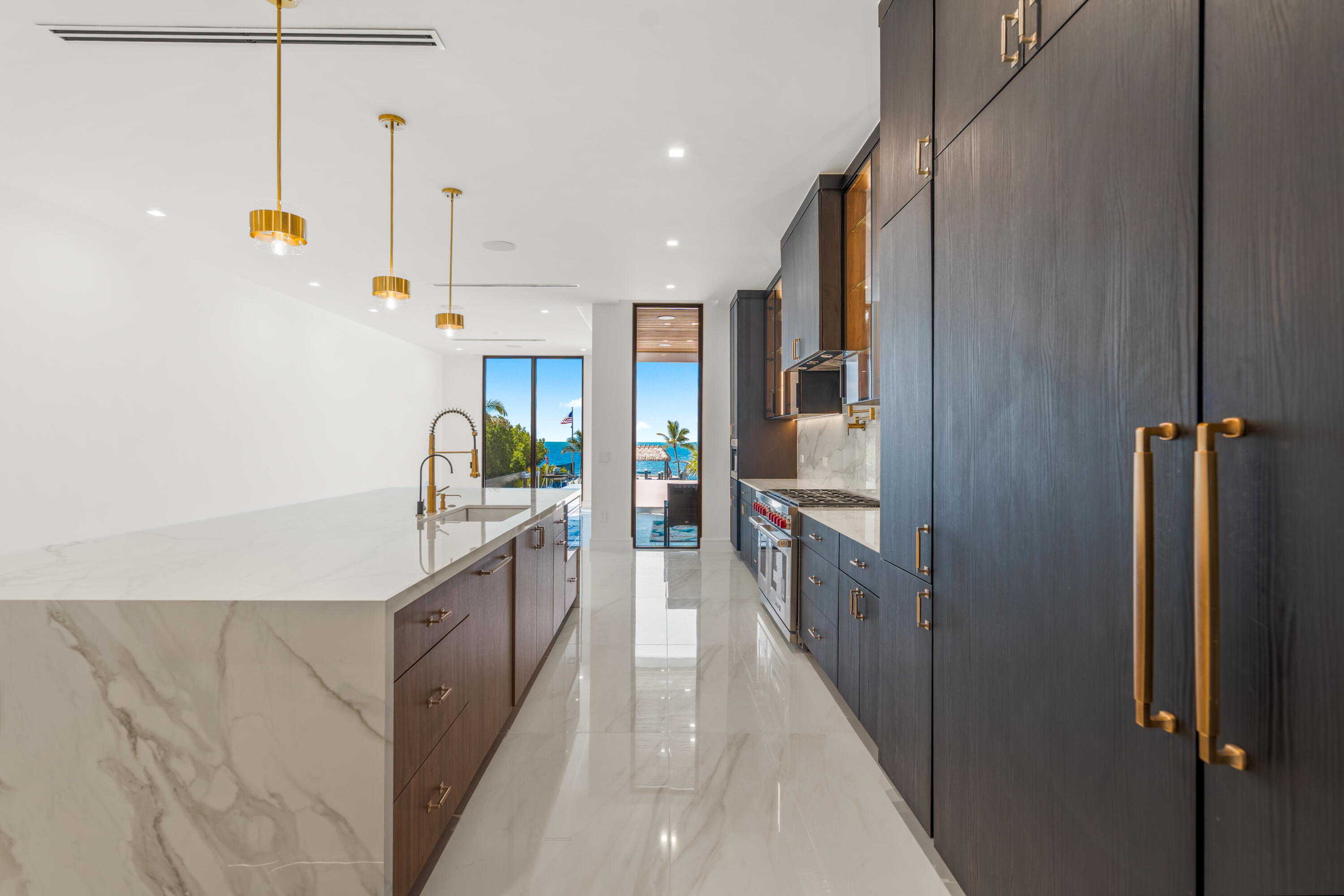 16 Seaside Avenue