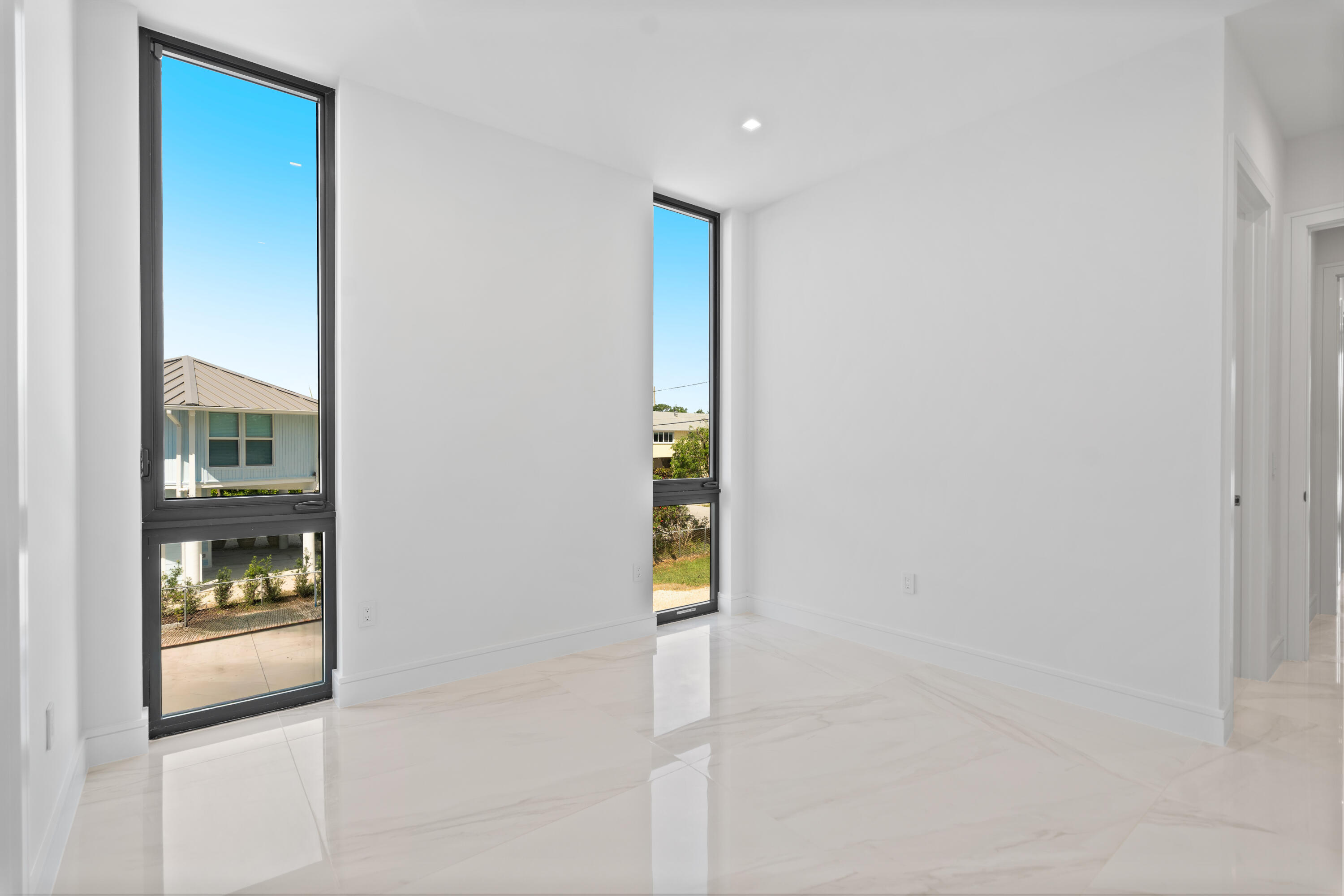 16 Seaside Avenue