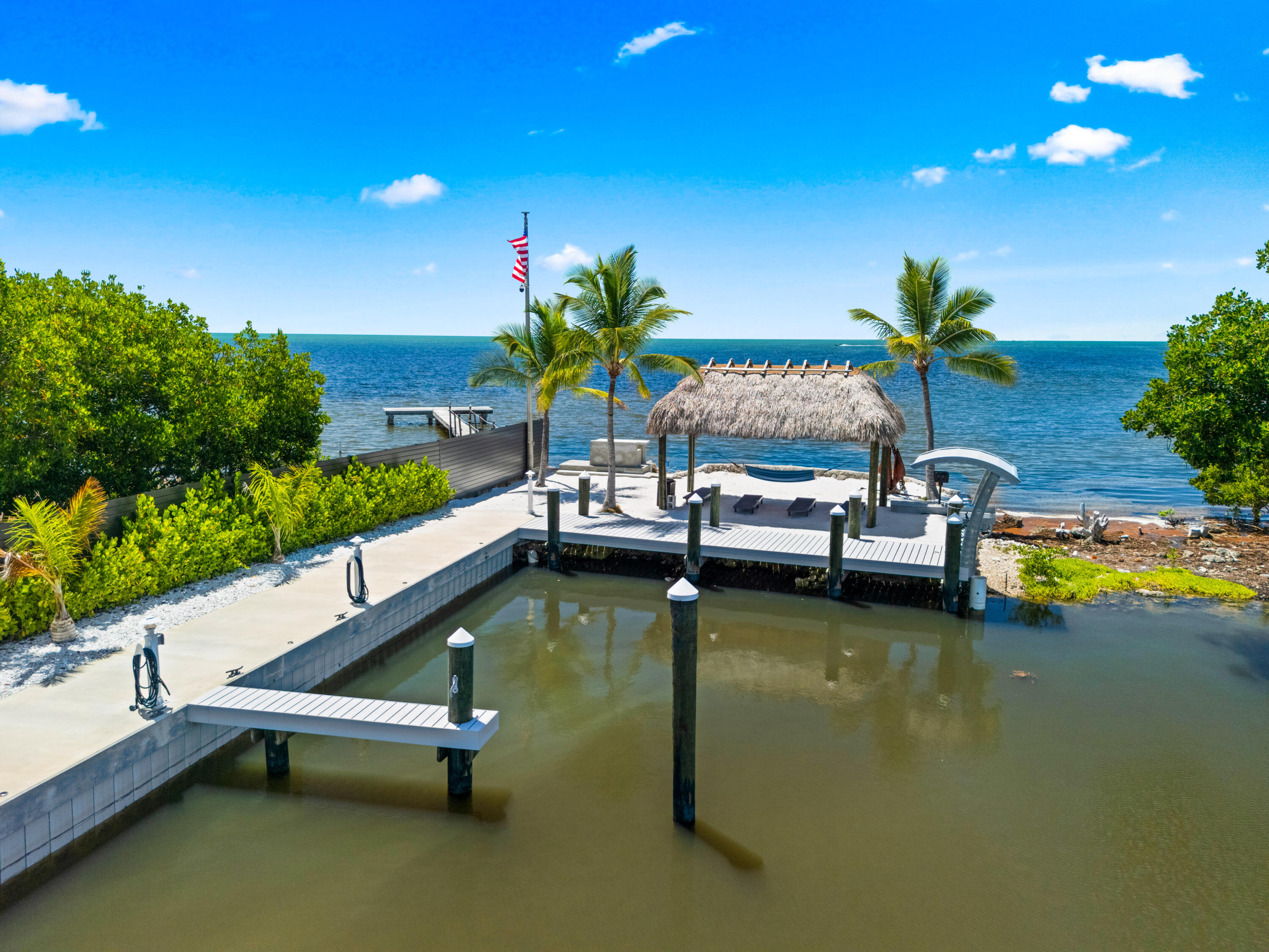 16 Seaside Avenue