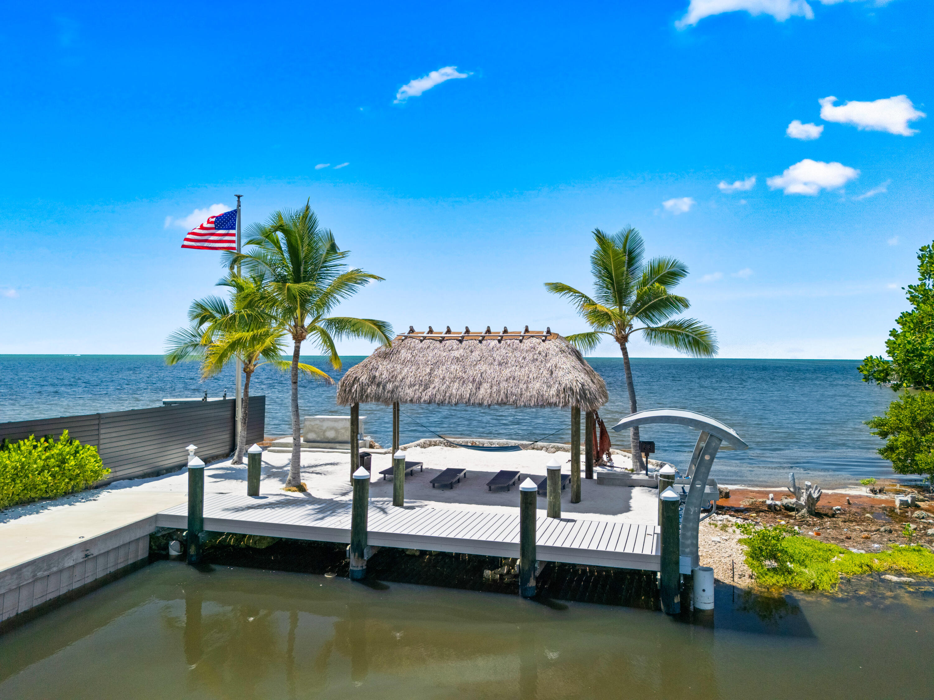 16 Seaside Avenue