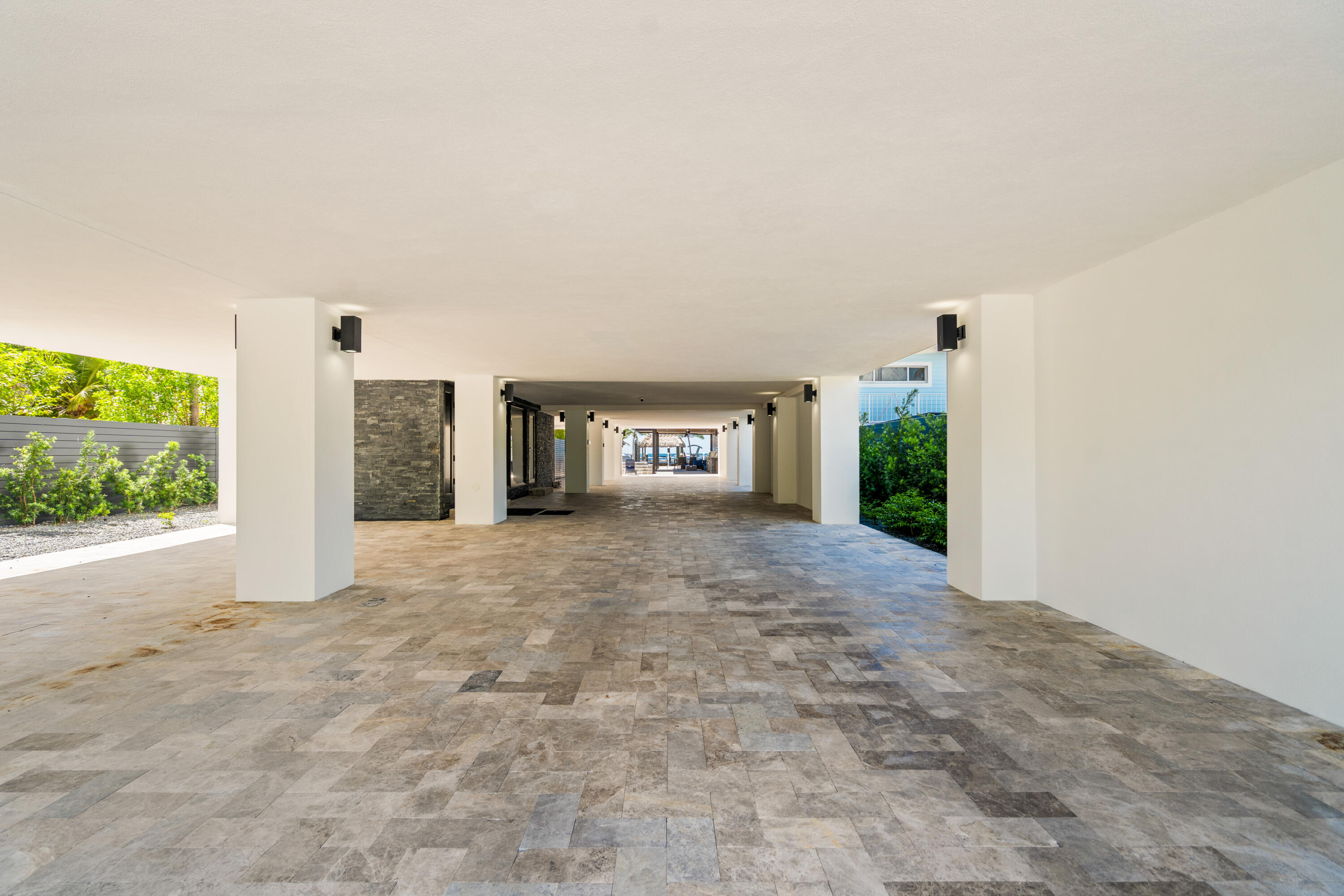16 Seaside Avenue