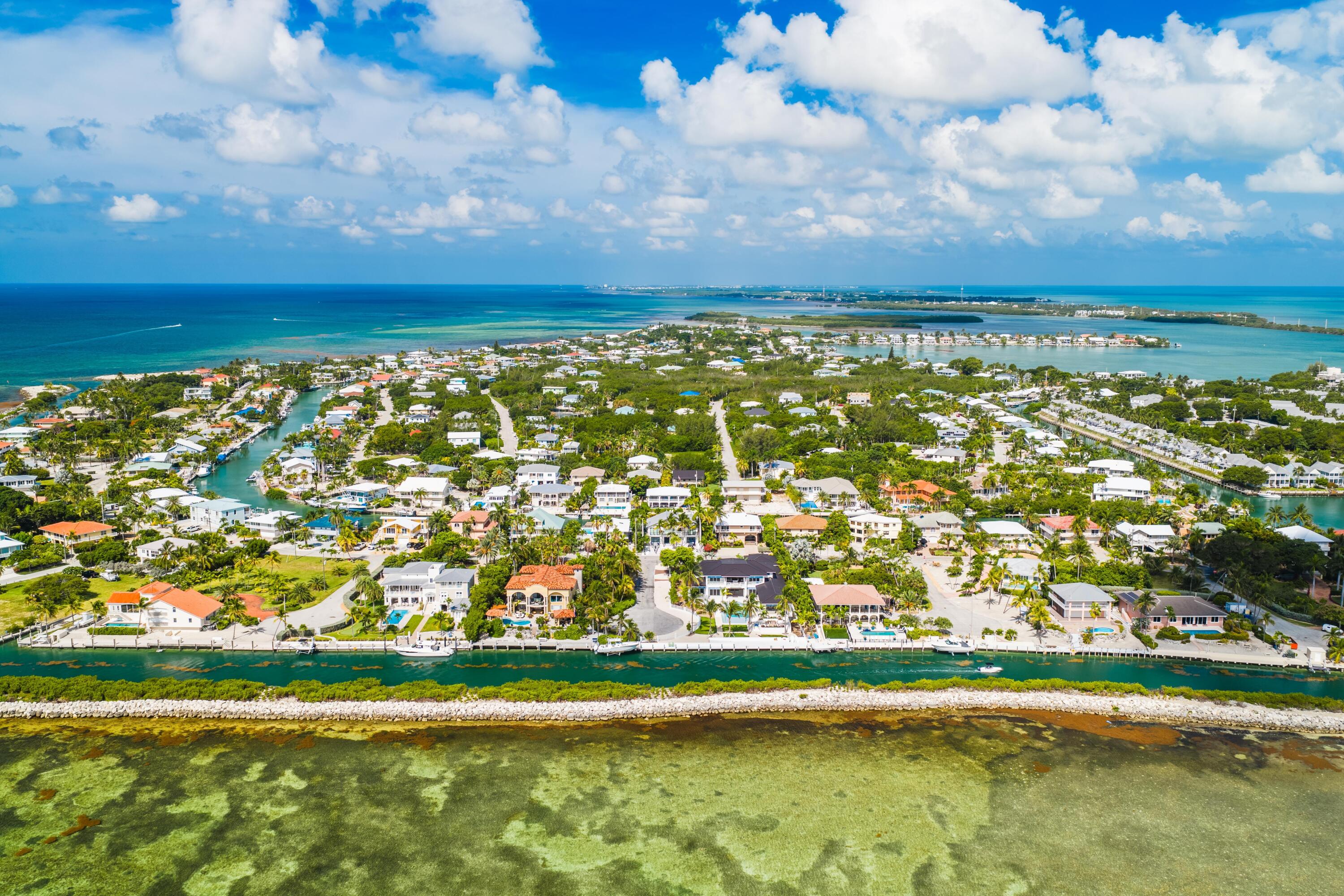 101 S Bahama Drive