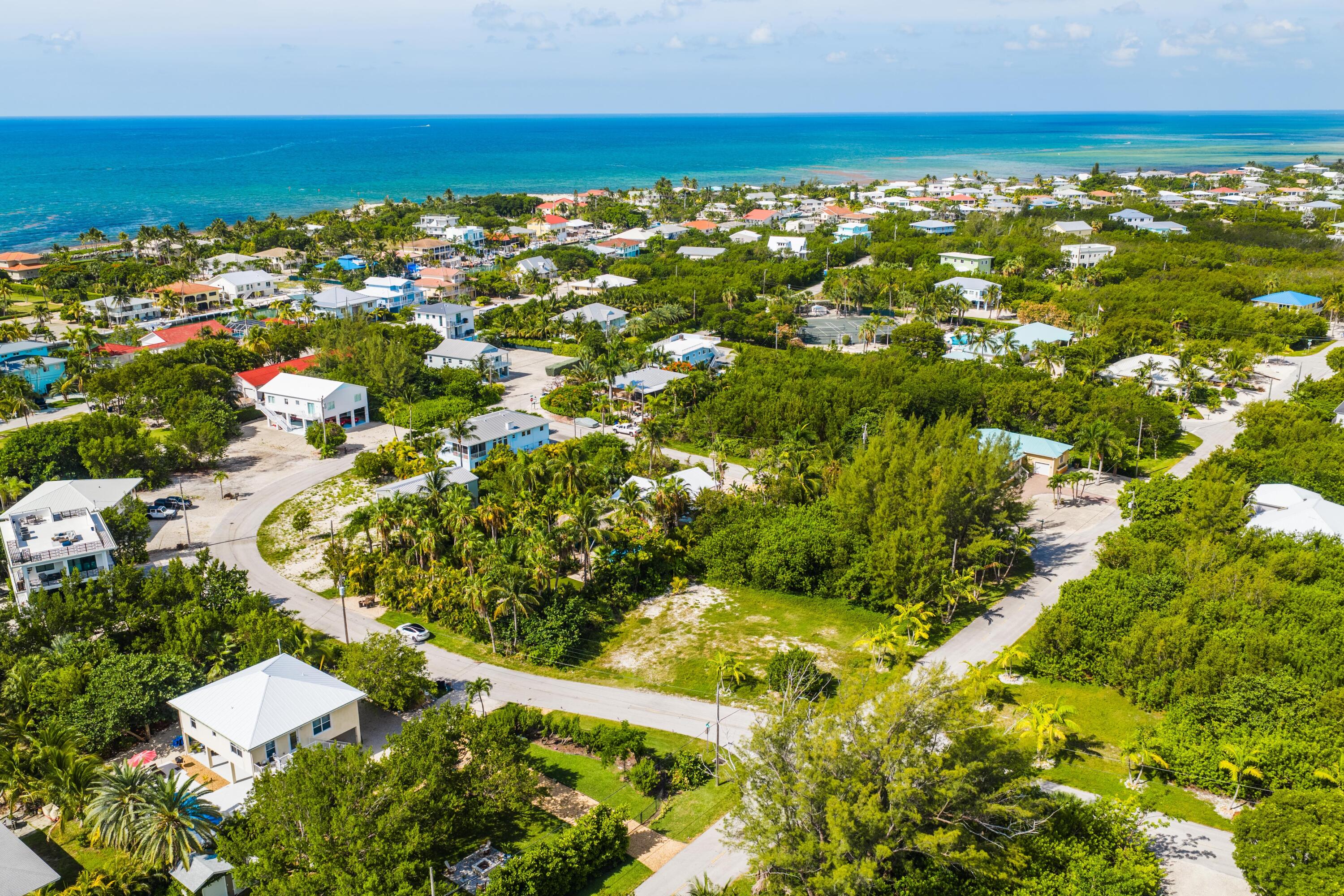 101 S Bahama Drive