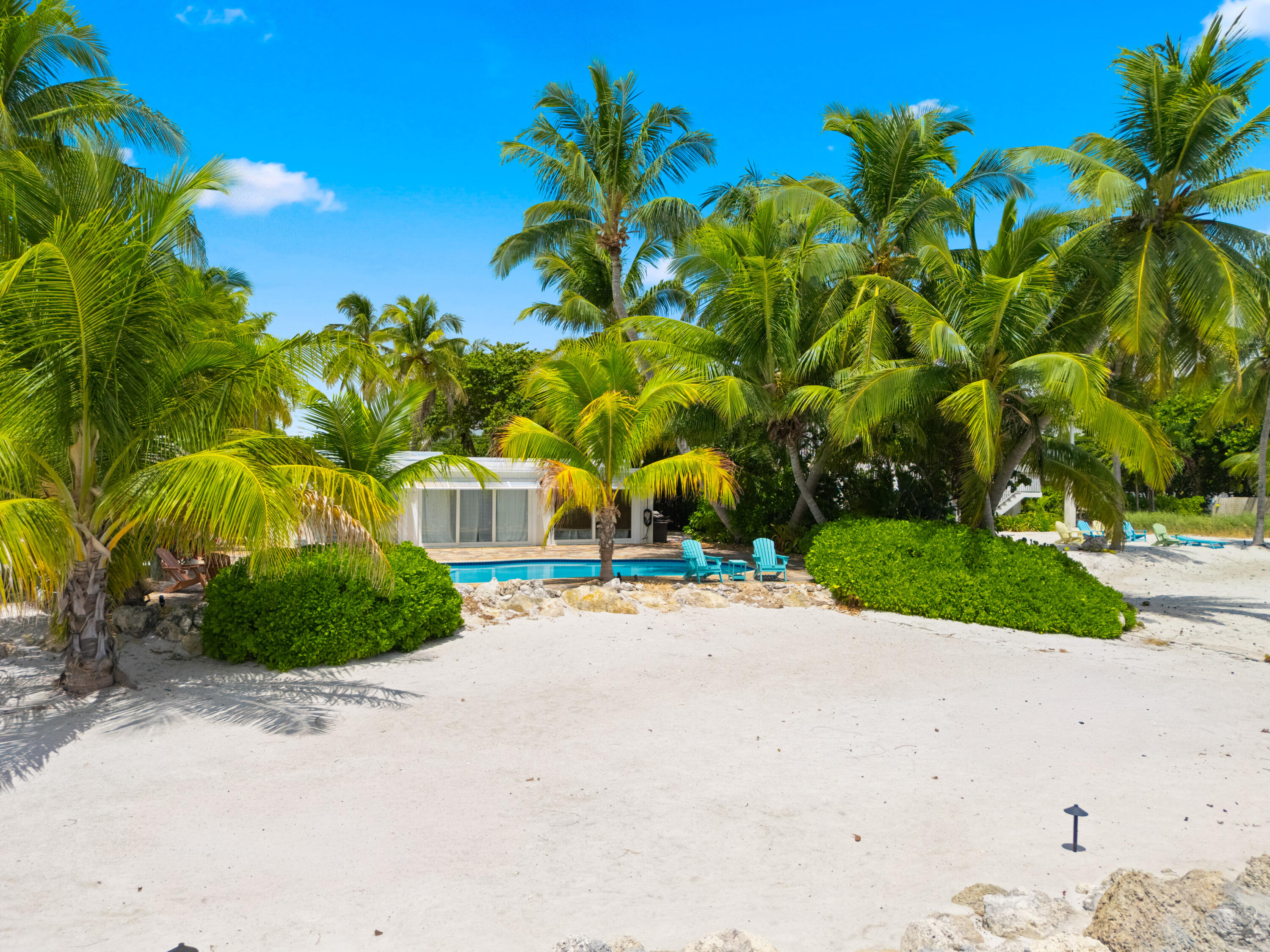 75433 Overseas Highway