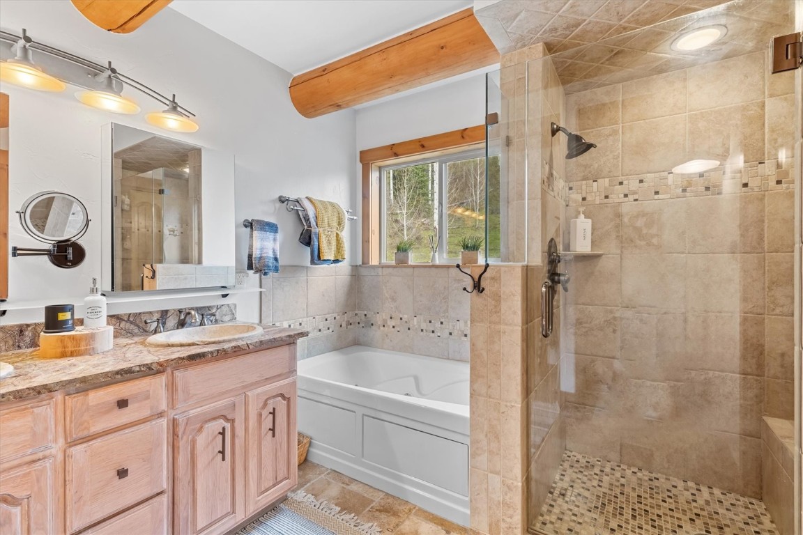 59335 Cripple Creek COURT