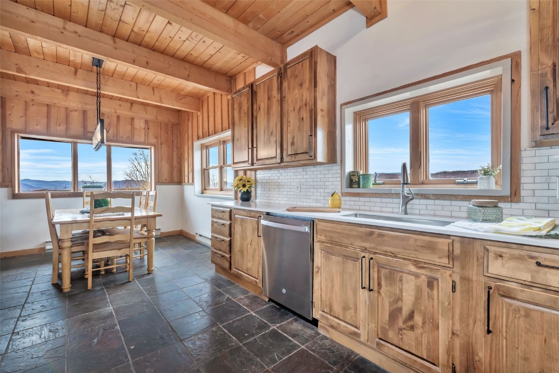 34555 Wolverine TRAIL