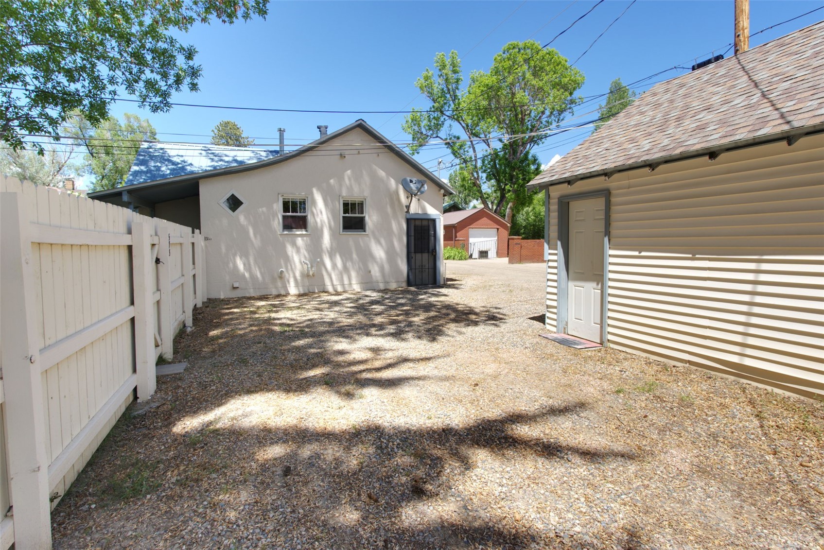 573 Taylor STREET