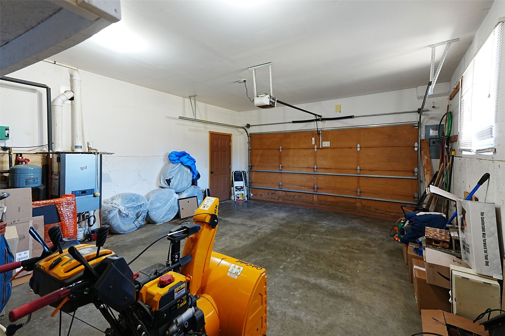 135 Harvest DRIVE