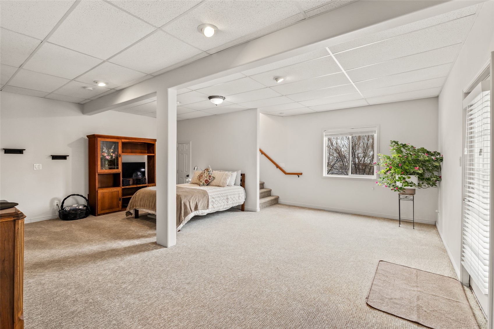 1423 Blake LANE