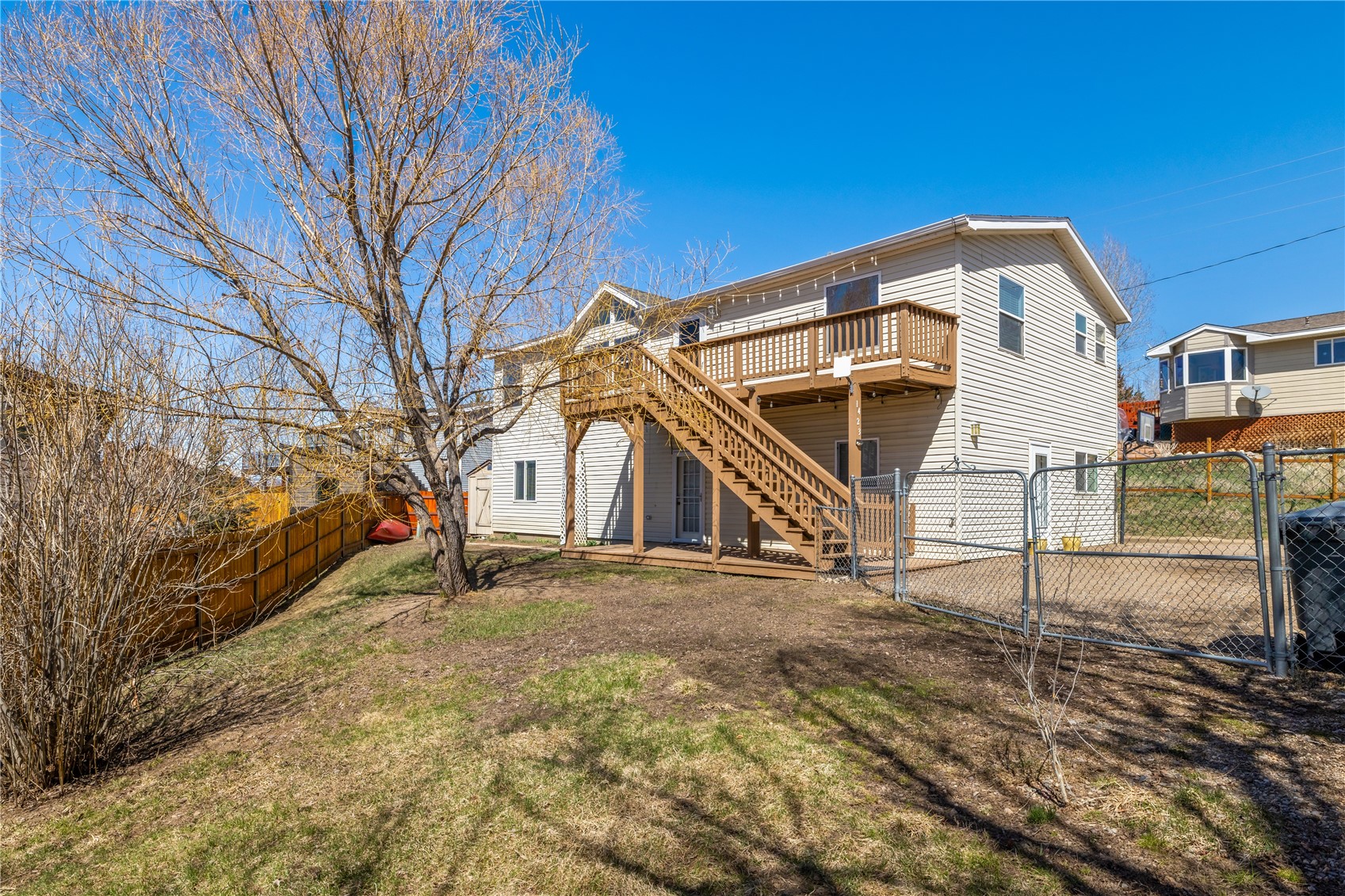 1423 Blake LANE