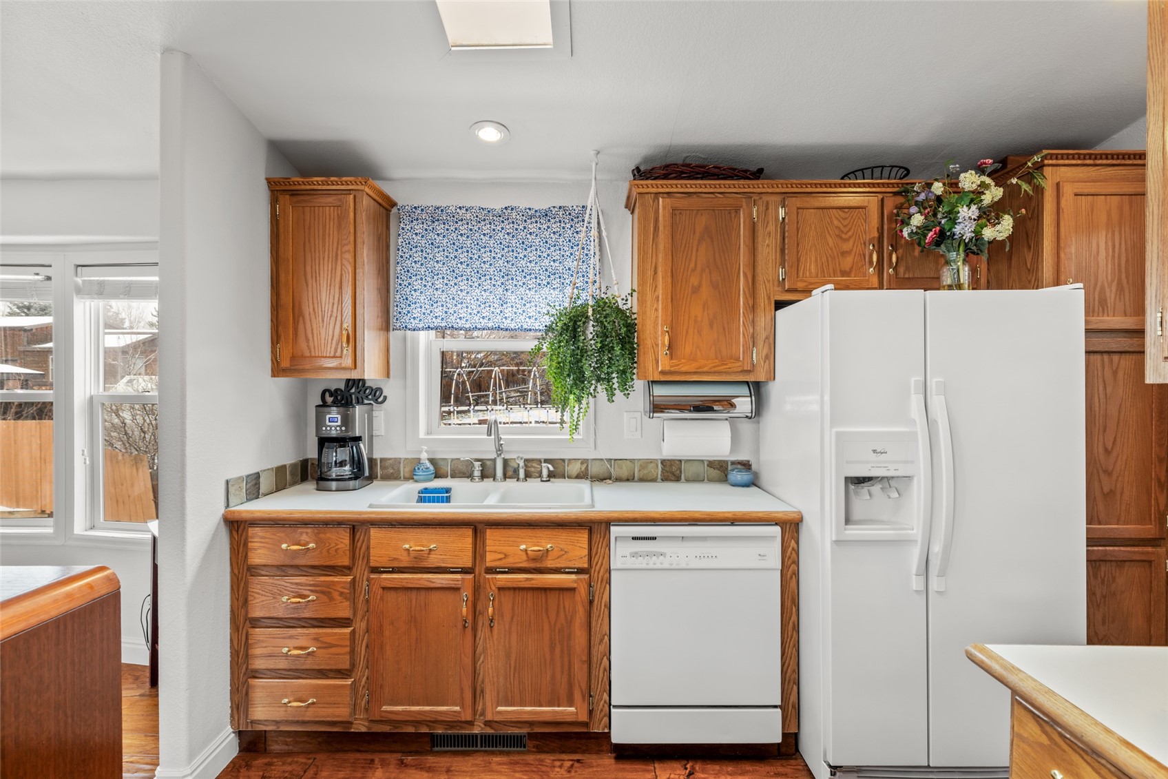 1423 Blake LANE
