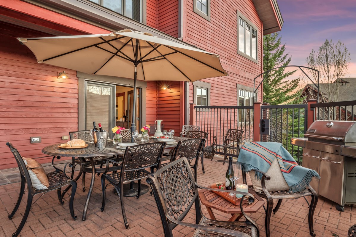 1800 Medicine Springs DRIVE 5105