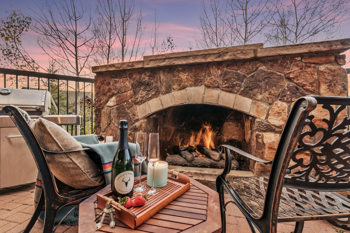 1800 Medicine Springs DRIVE 5105