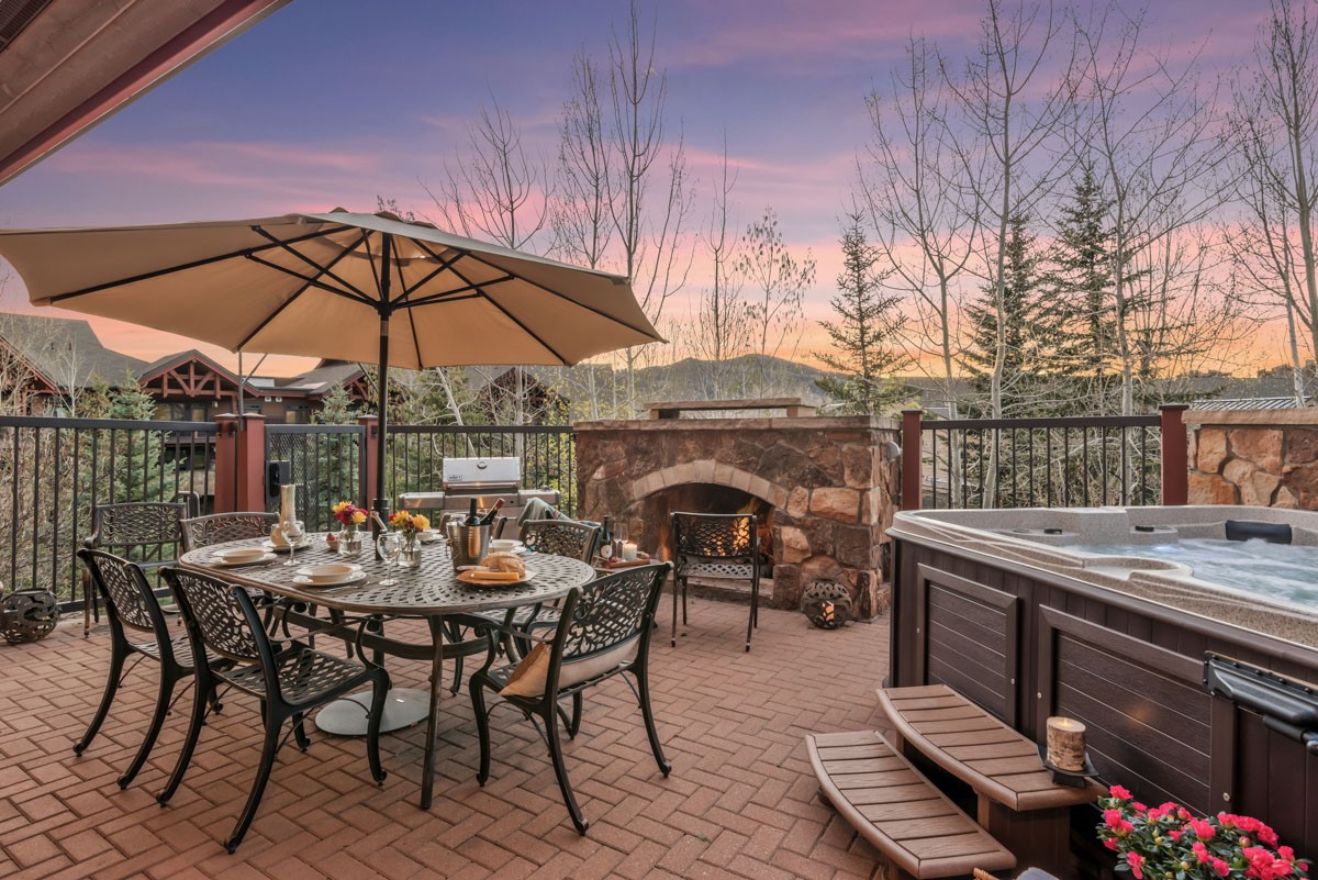 1800 Medicine Springs DRIVE 5105