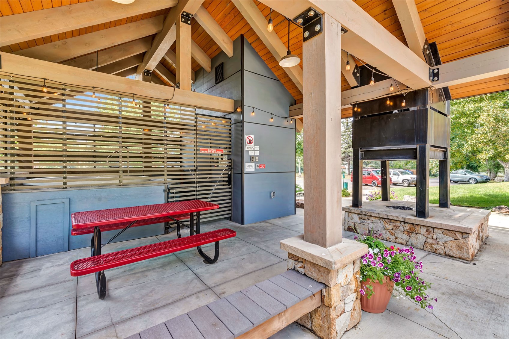 1625 Shadow Run Frontage 309