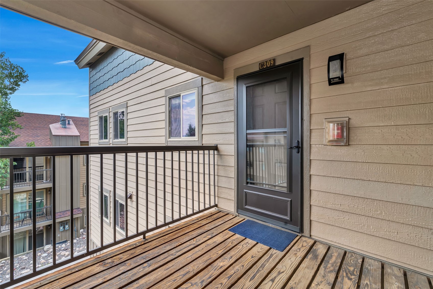 1625 Shadow Run Frontage 309