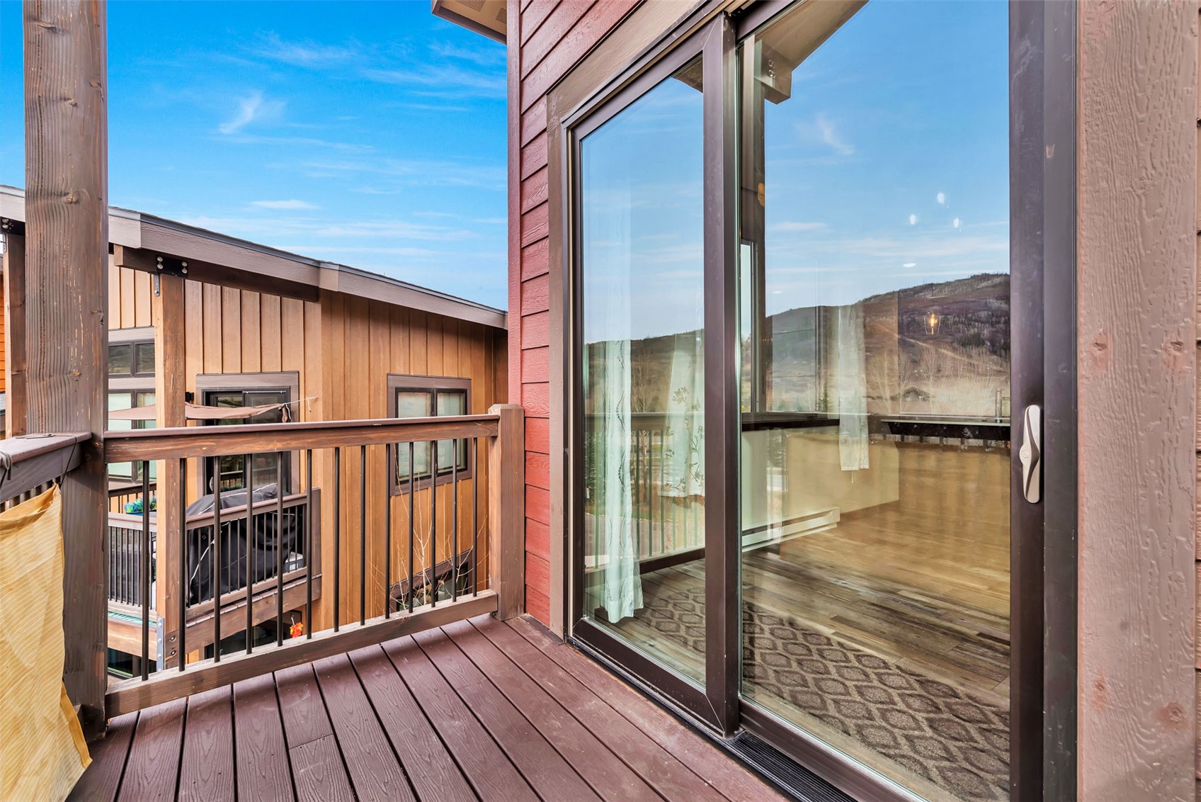 320 Fox Springs CIRCLE 301