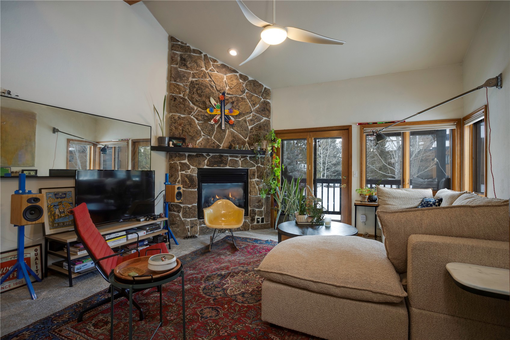 460 Ore House Plaza 301