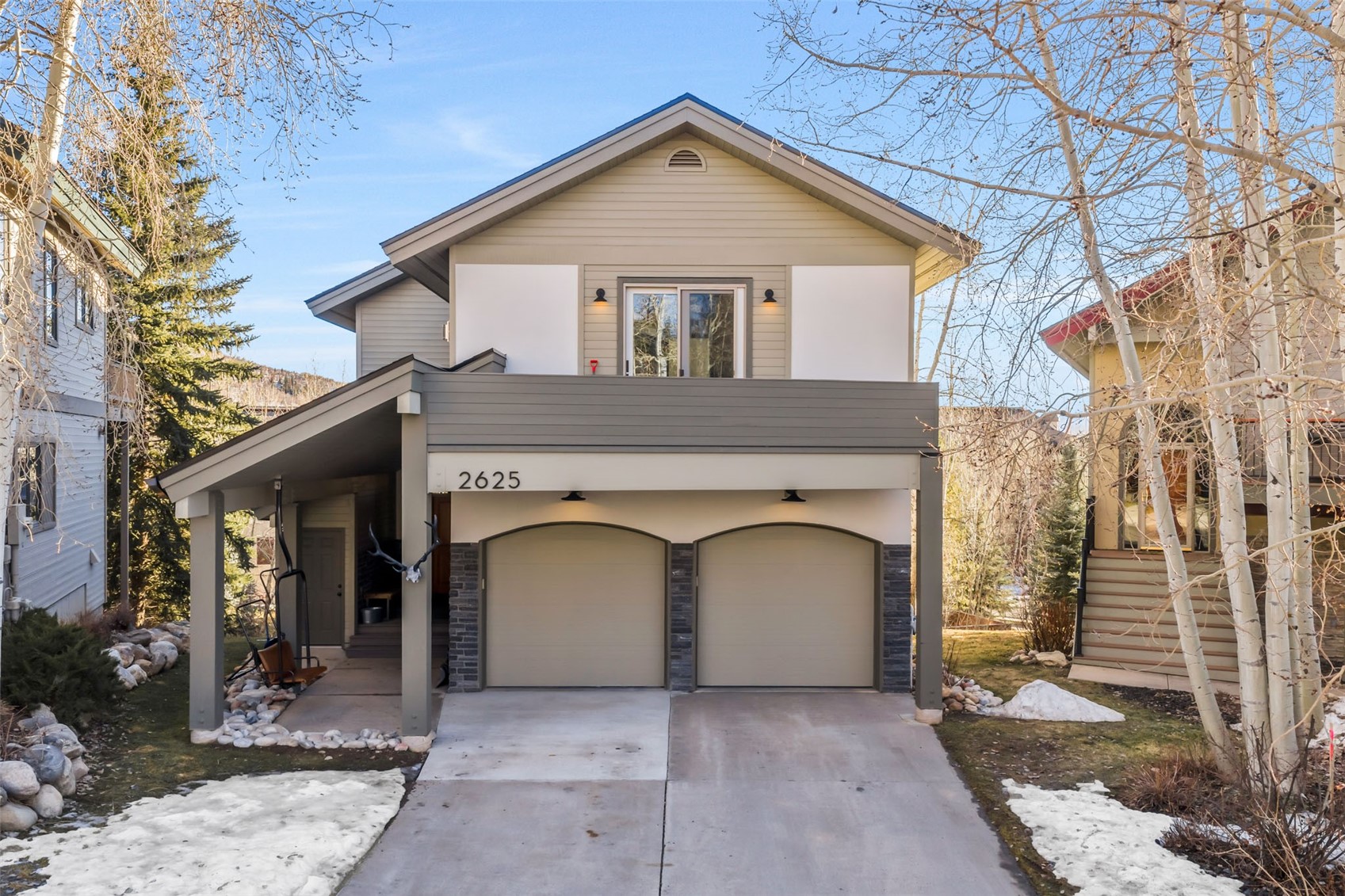 2625 Windward WAY