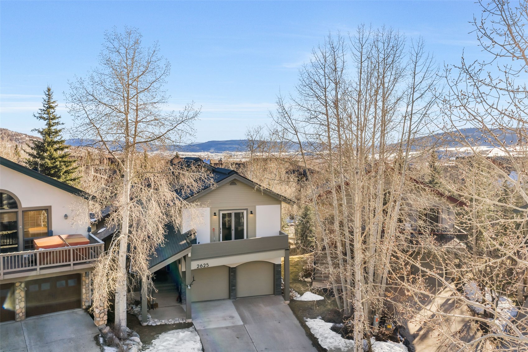 2625 Windward WAY
