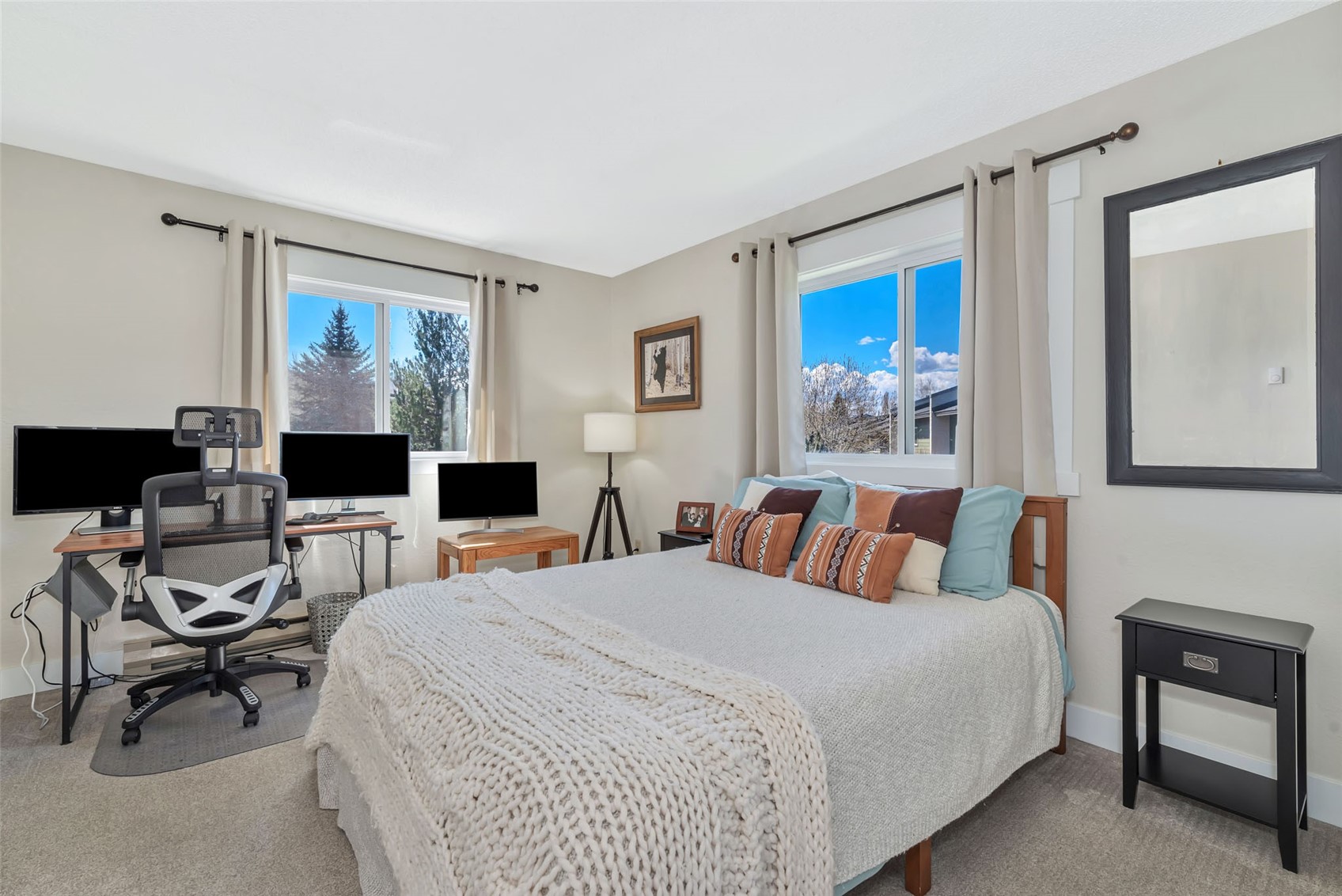 16 Cedar COURT 16