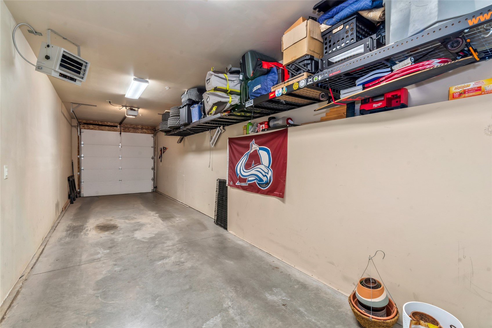 350 Fox Springs CIRCLE 201