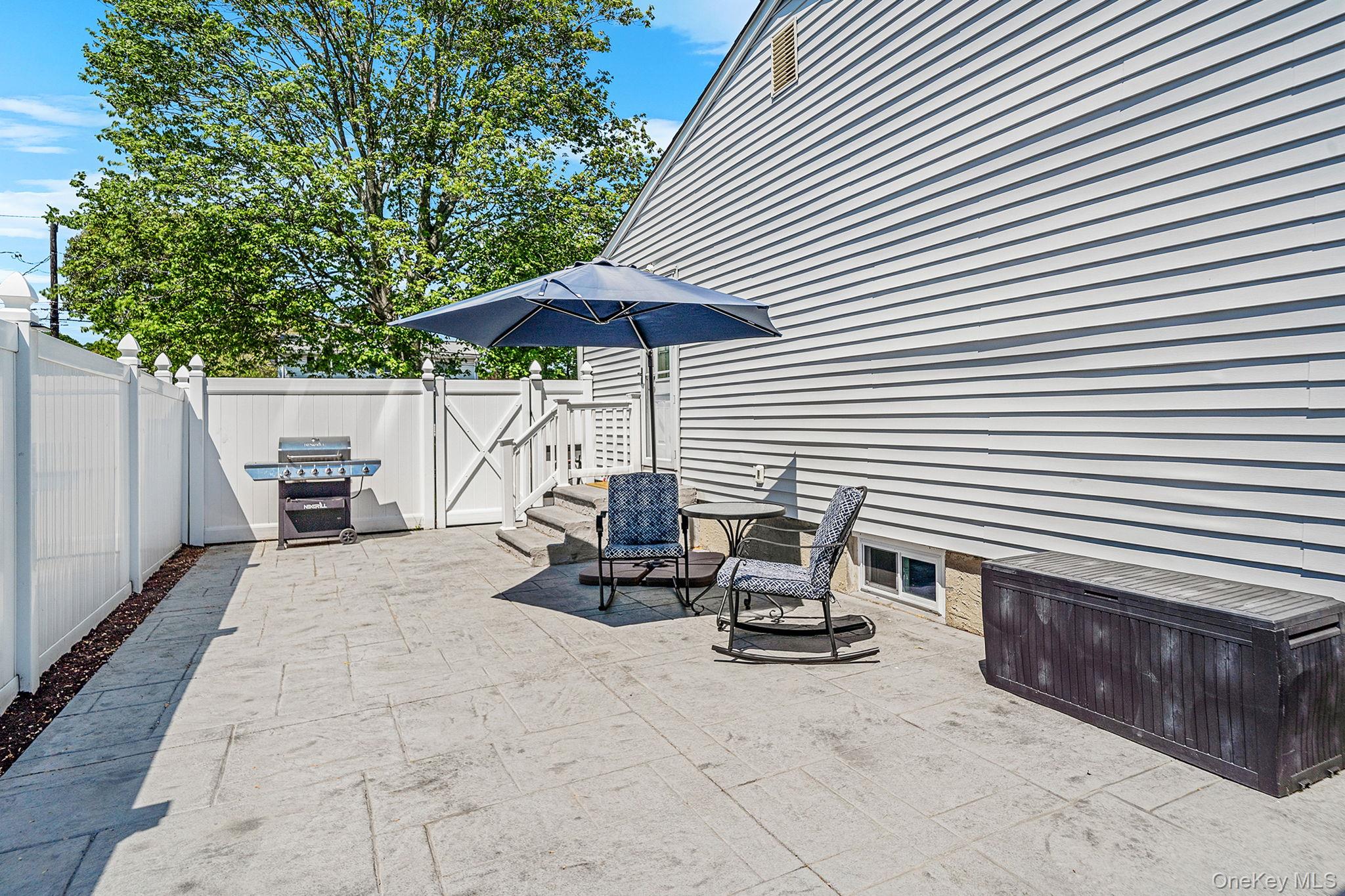 121 Selden Boulevard