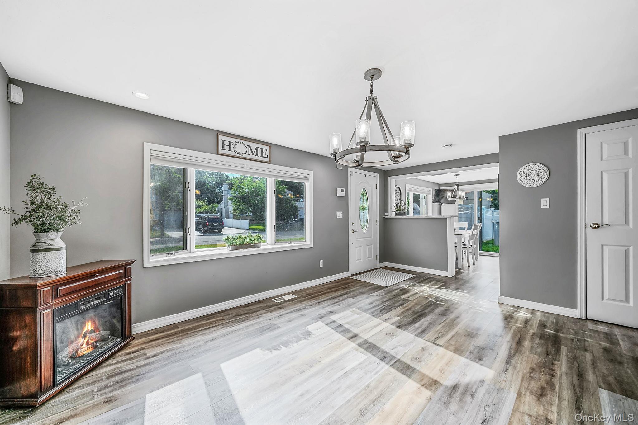 71 Colony Road