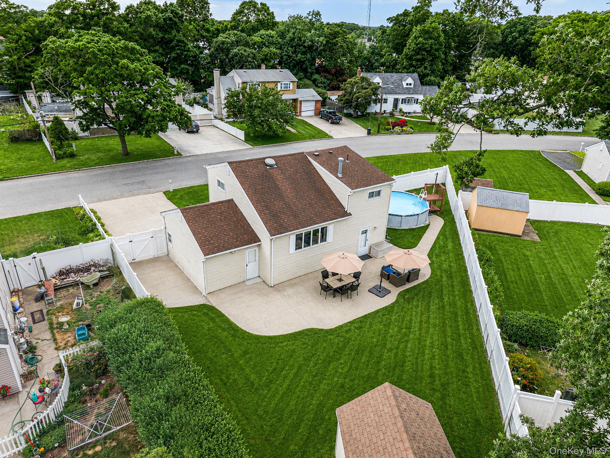 71 Colony Road
