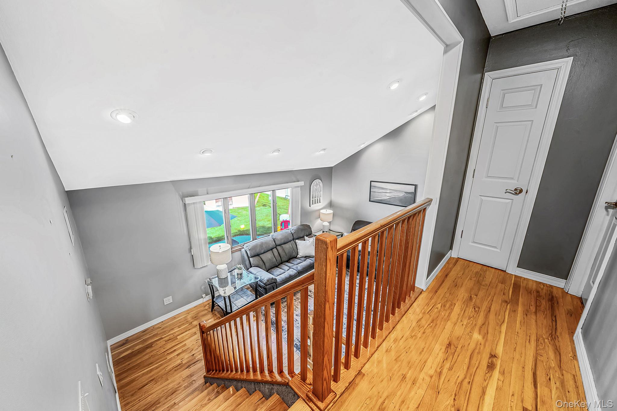 71 Colony Road