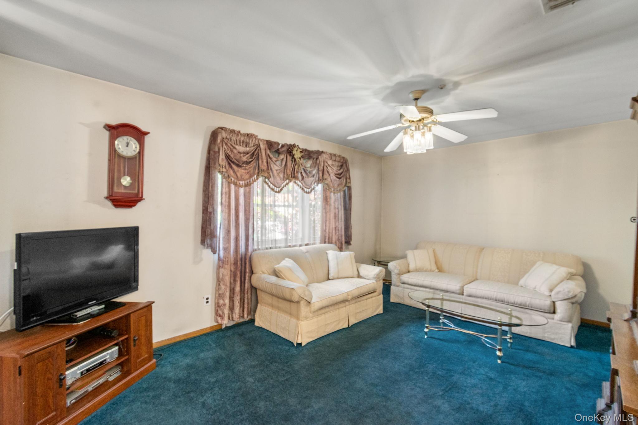 528 Lake Court Unit: 528