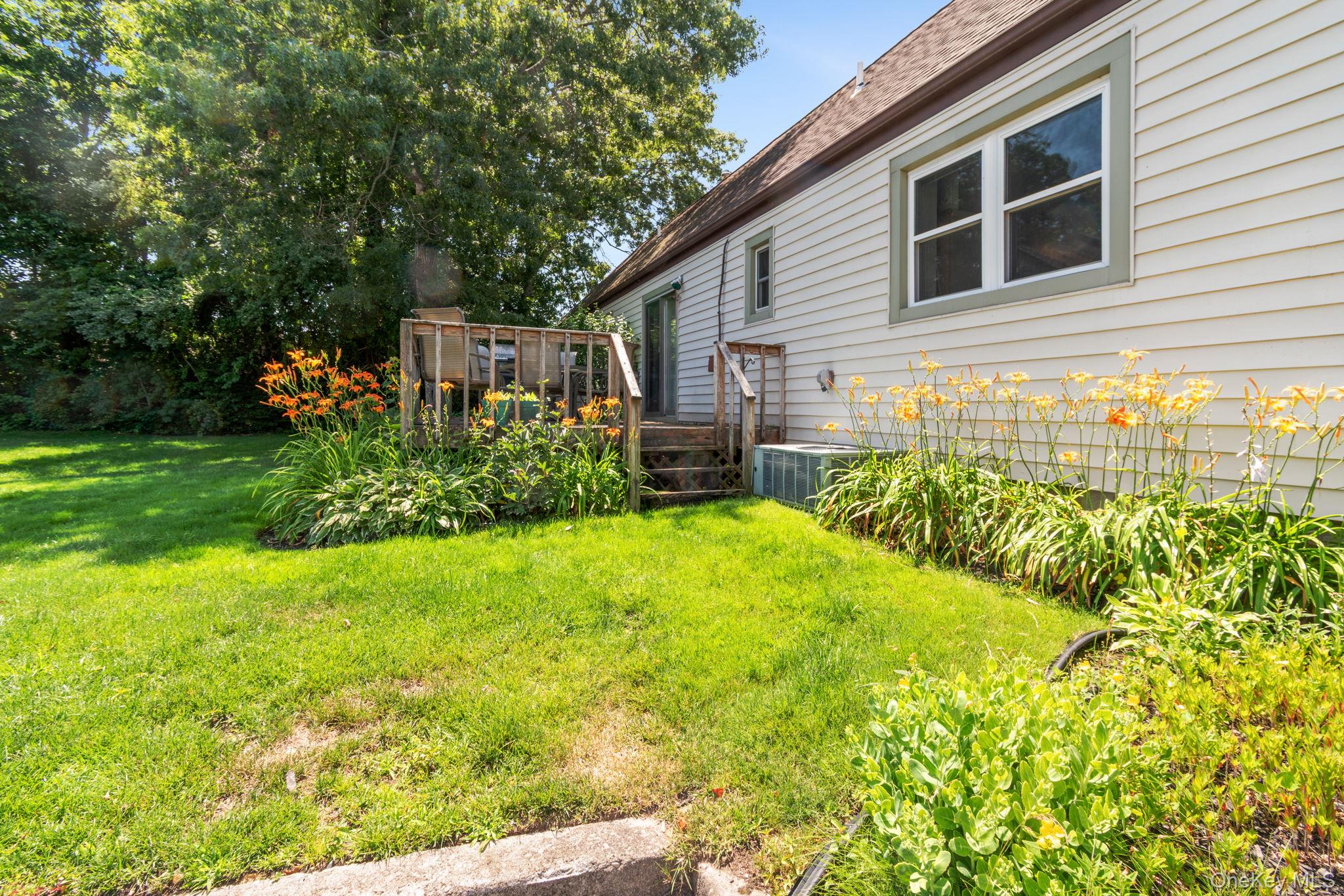 528 Lake Court Unit: 528