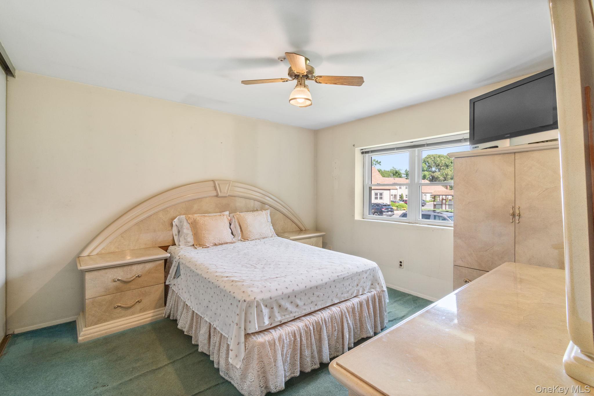 528 Lake Court Unit: 528