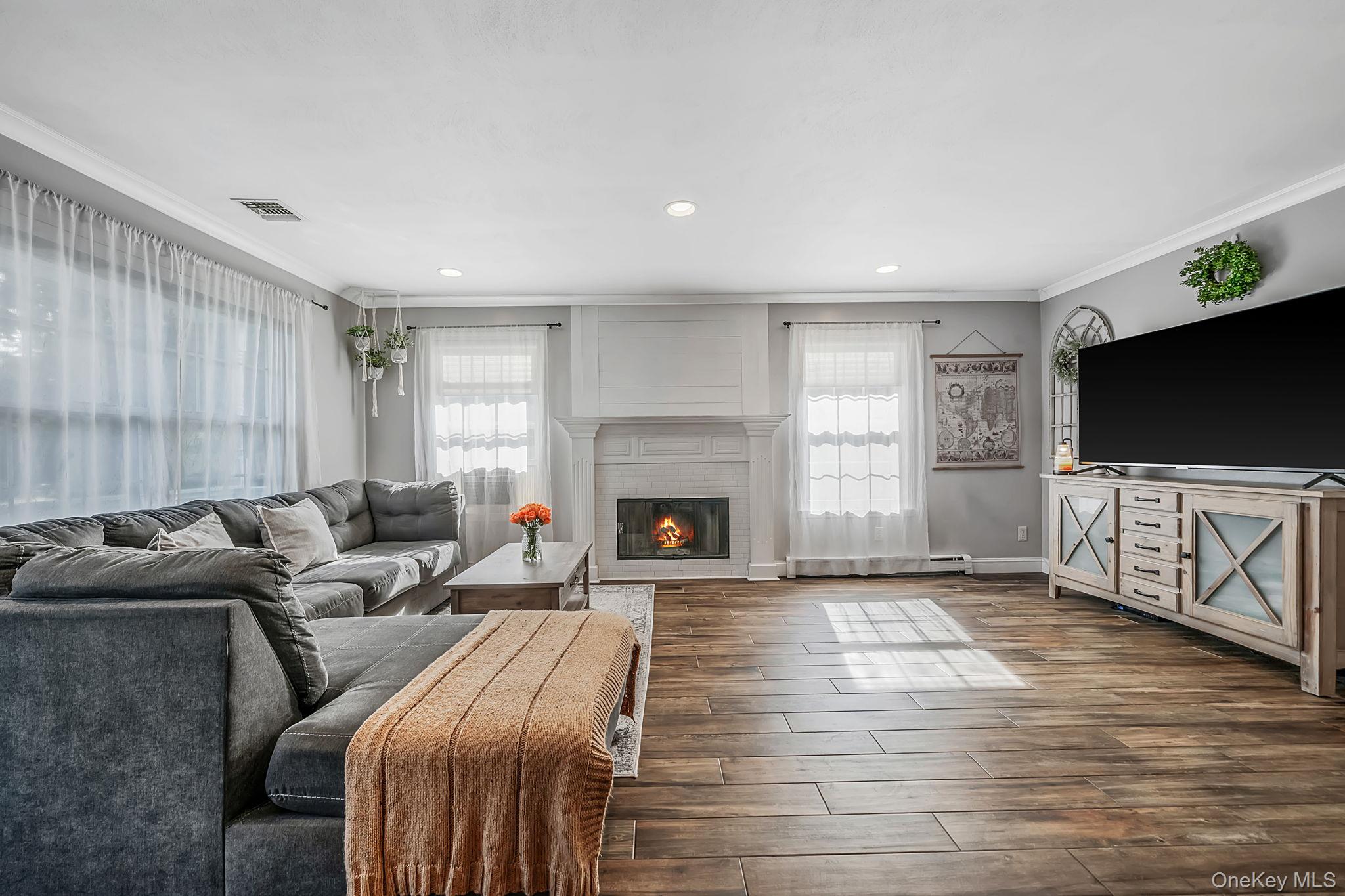 2 Ithaca Avenue