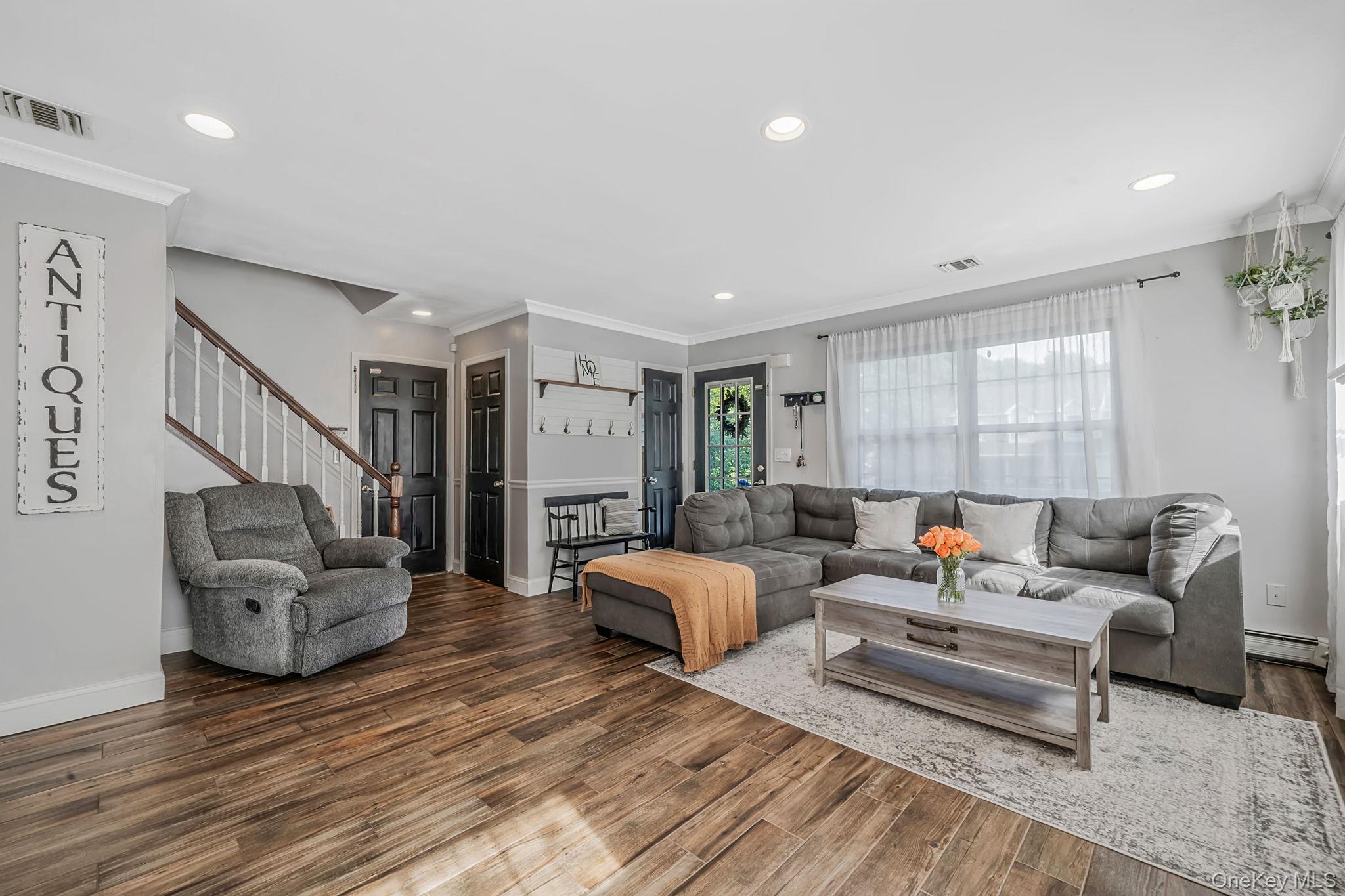 2 Ithaca Avenue