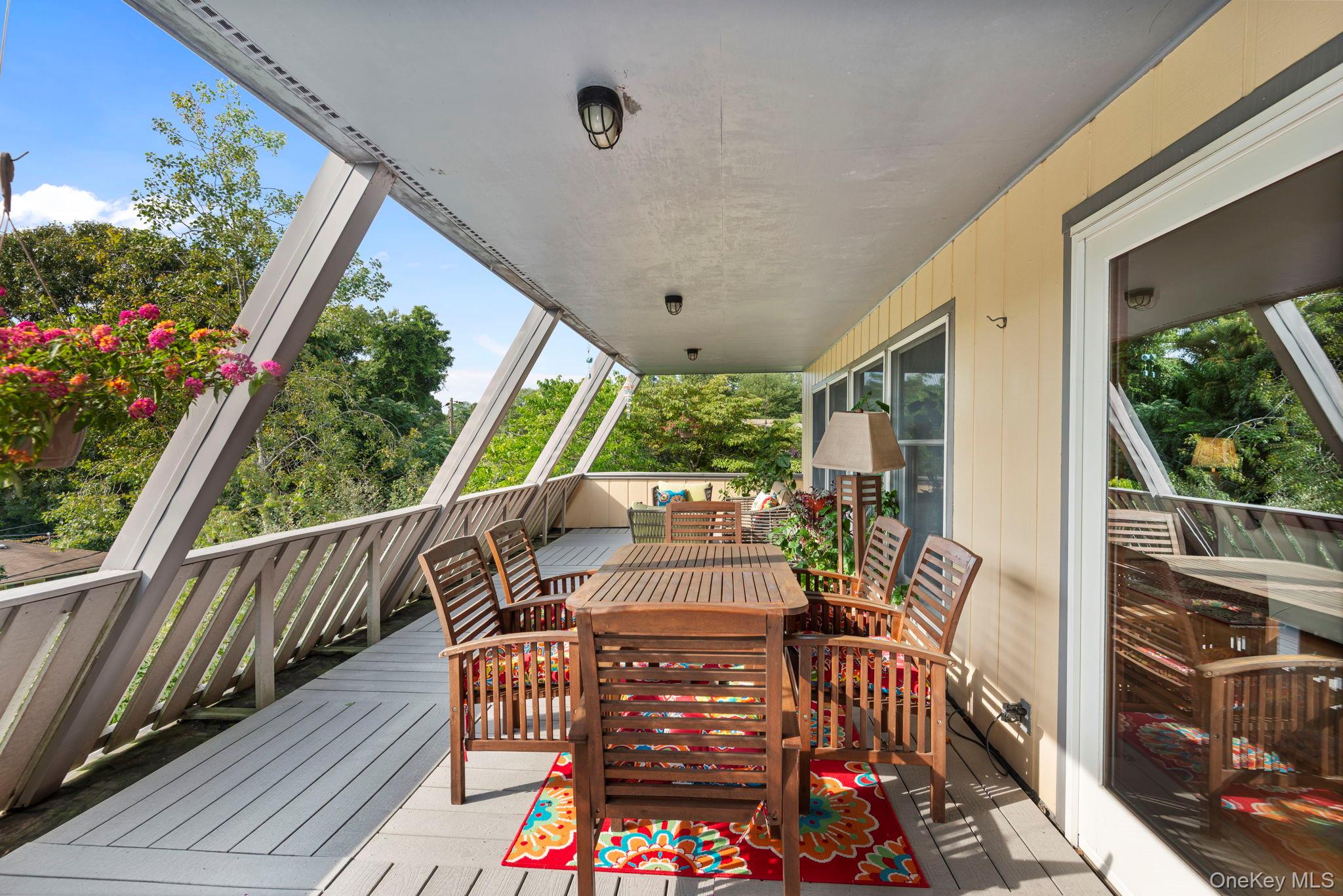 4 Hill Dale Avenue