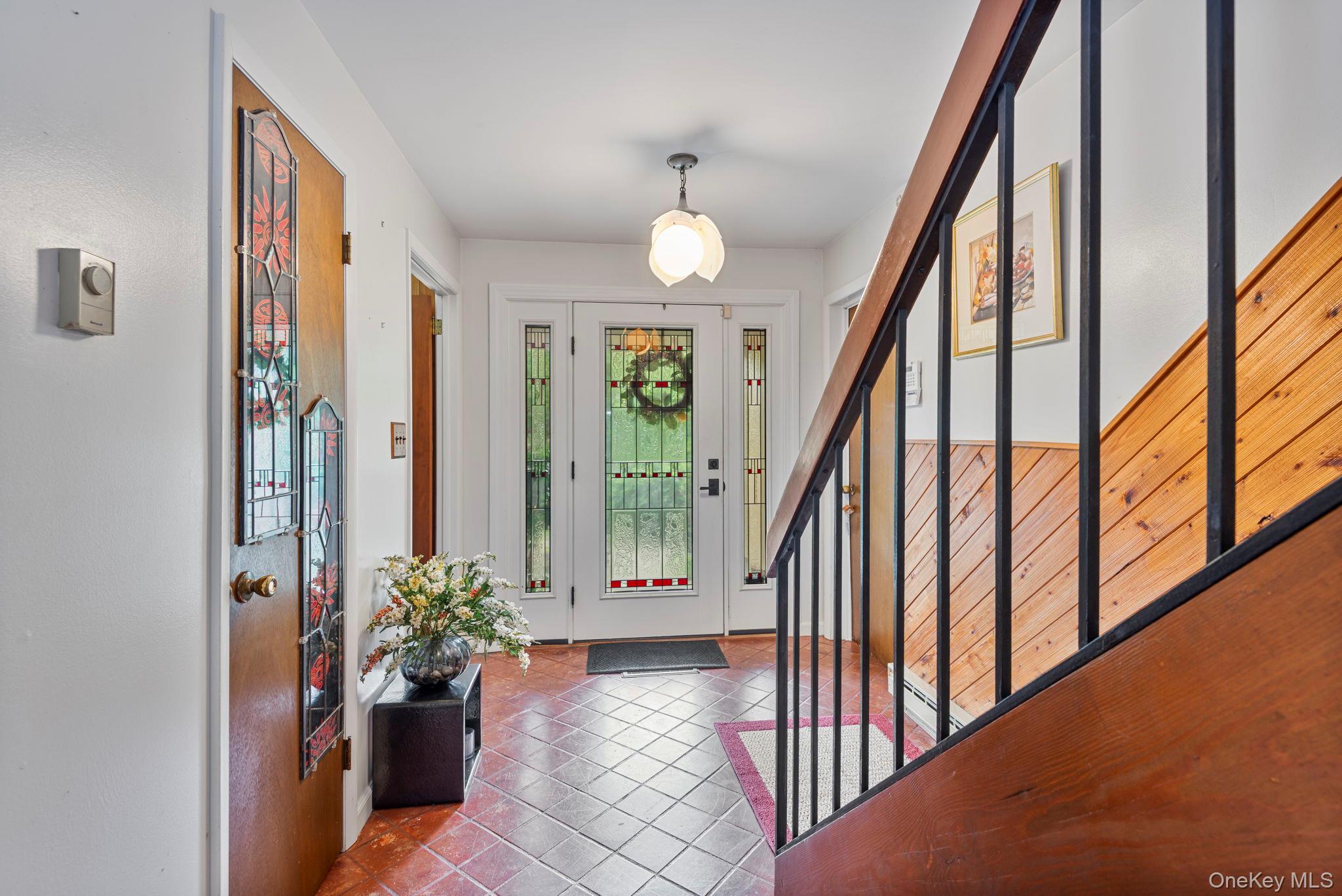 4 Hill Dale Avenue