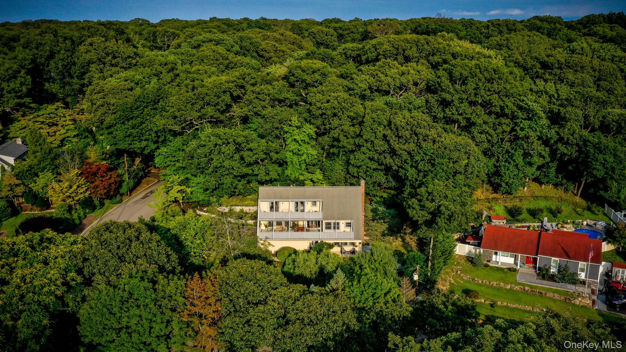 4 Hill Dale Avenue