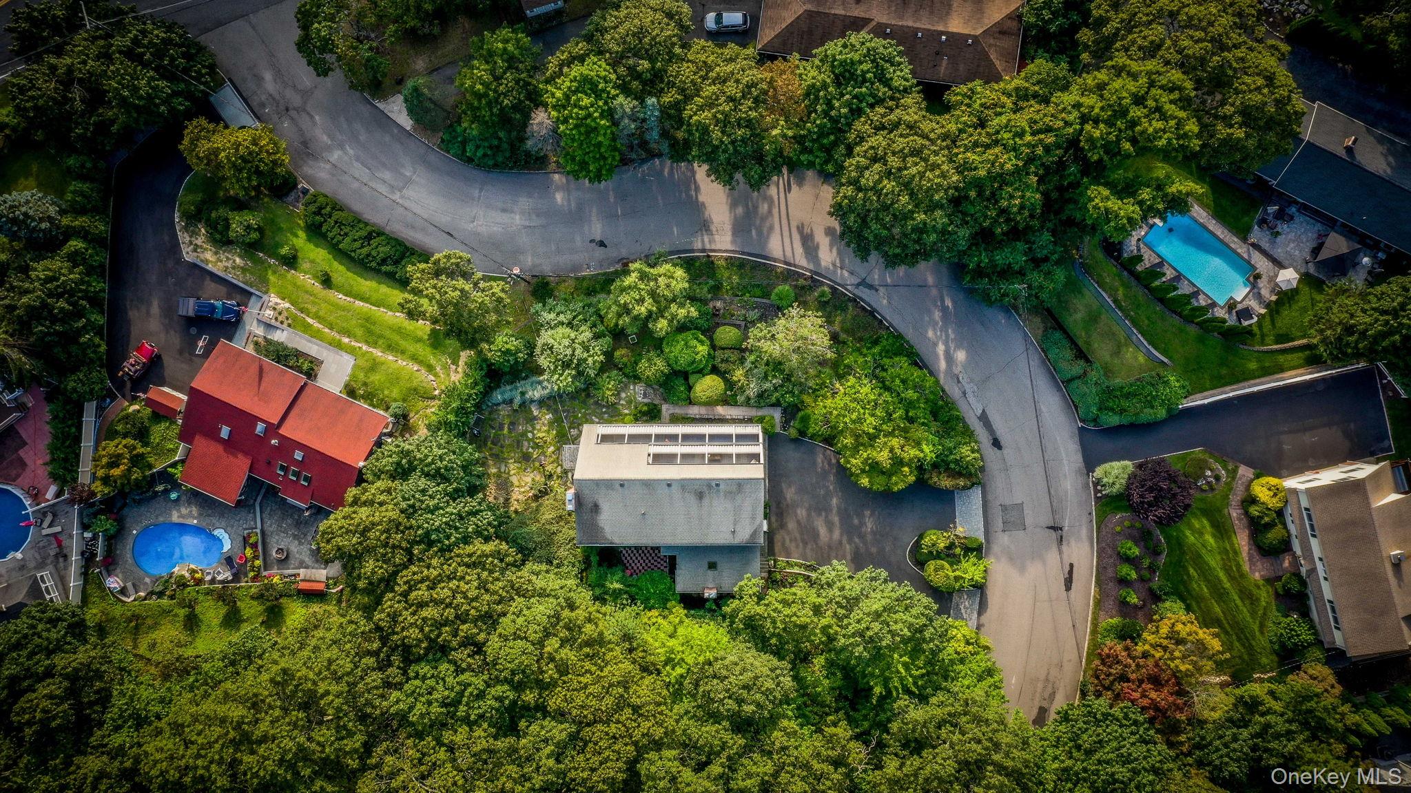 4 Hill Dale Avenue