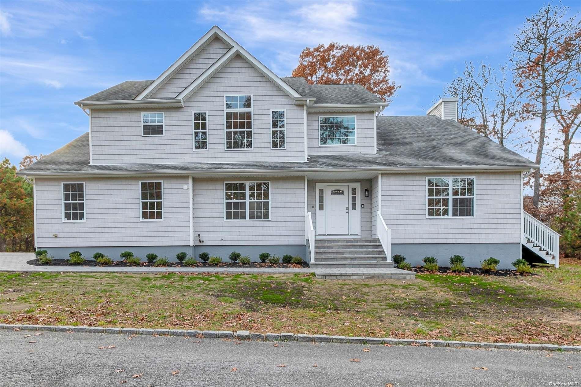 10 Grand Avenue