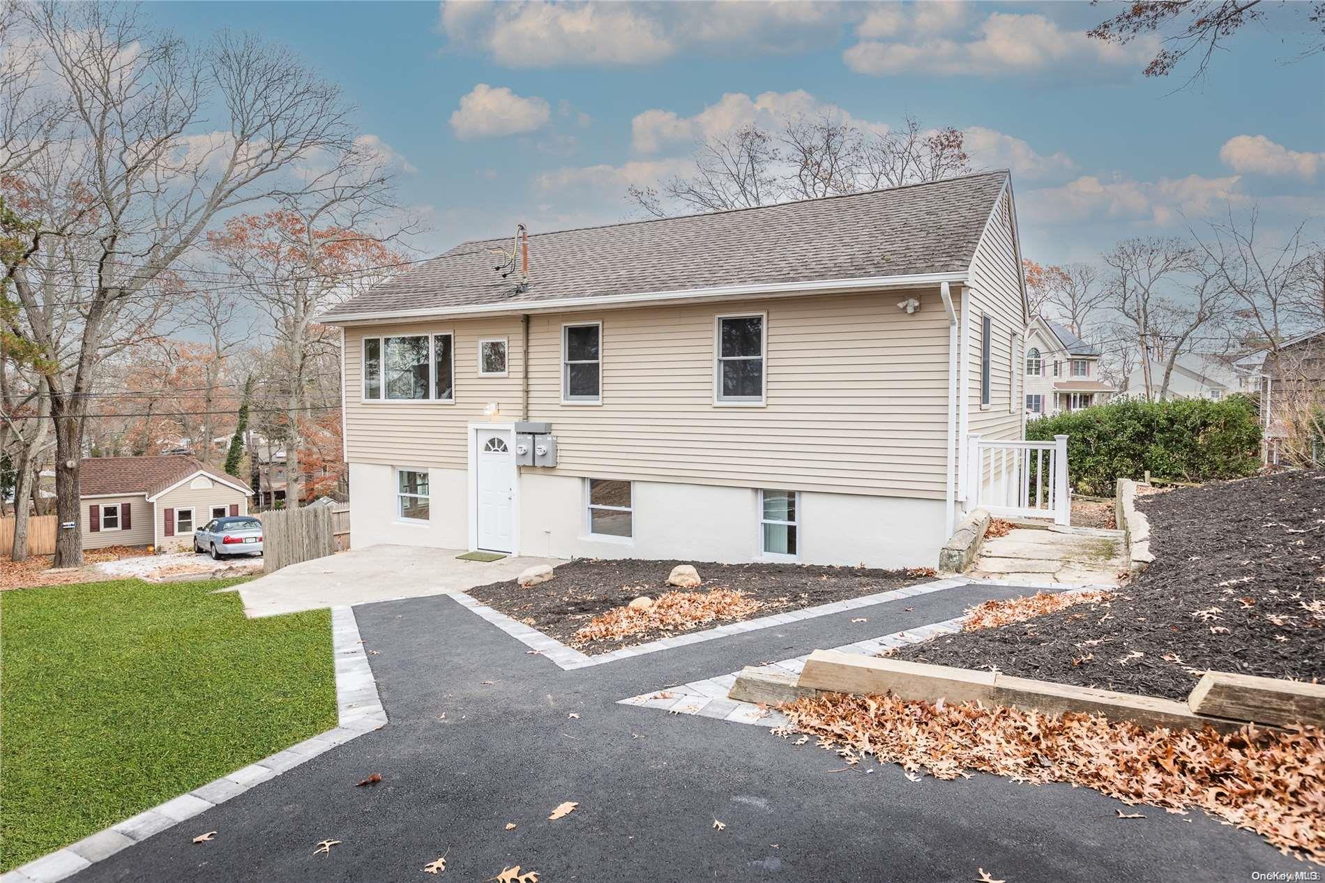 34 B Greenlawn Road Unit: B