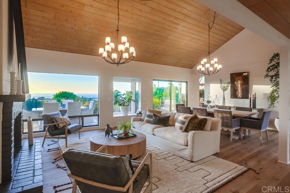 621 N Granados Avenue