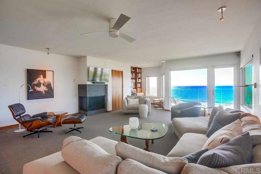 211 S Helix Avenue 54