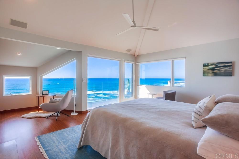 211 S Helix Avenue 54