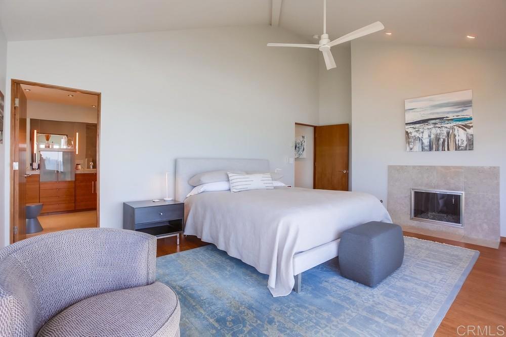 211 S Helix Avenue 54