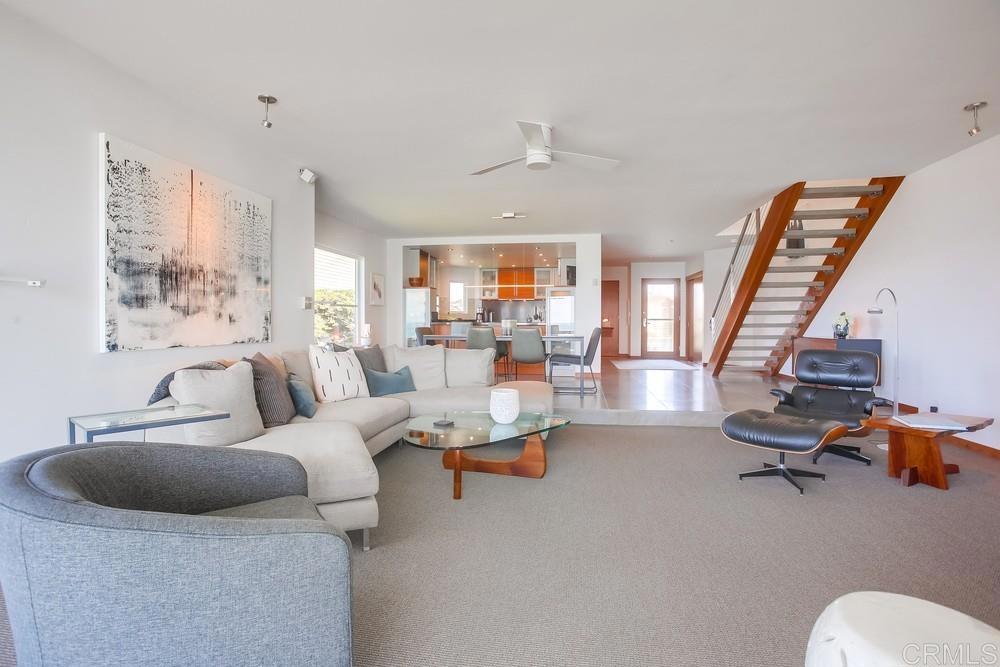 211 S Helix Avenue 54